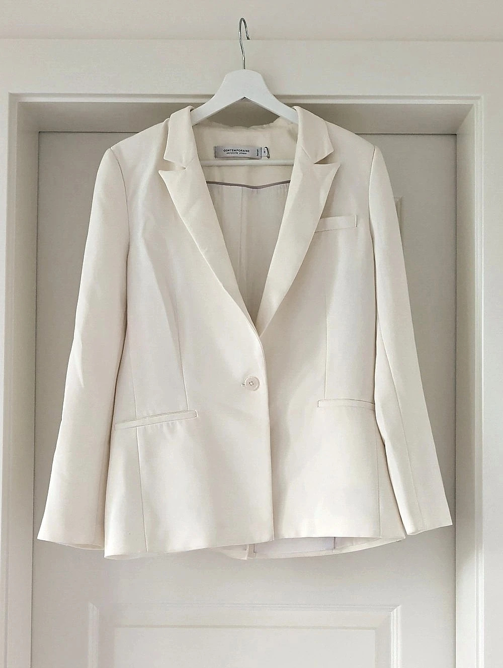 Contemporaine Single-Button Blazer in White Size 12 Like New